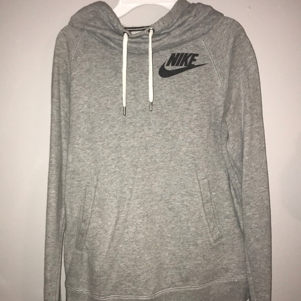 Nike sweatshirt
